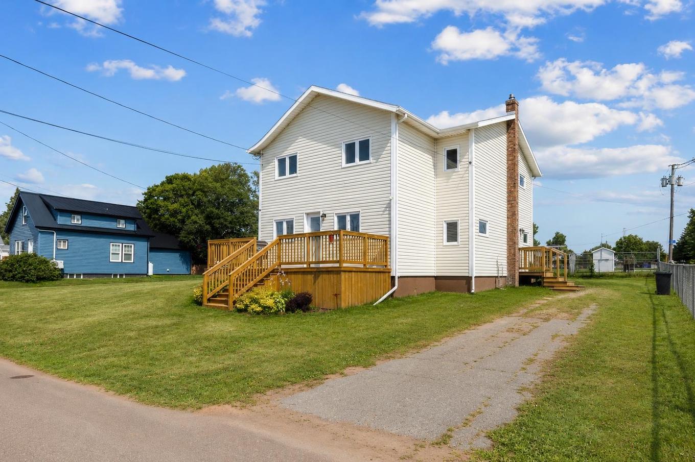 415 North Market Street, Summerside, PE - Outdoor