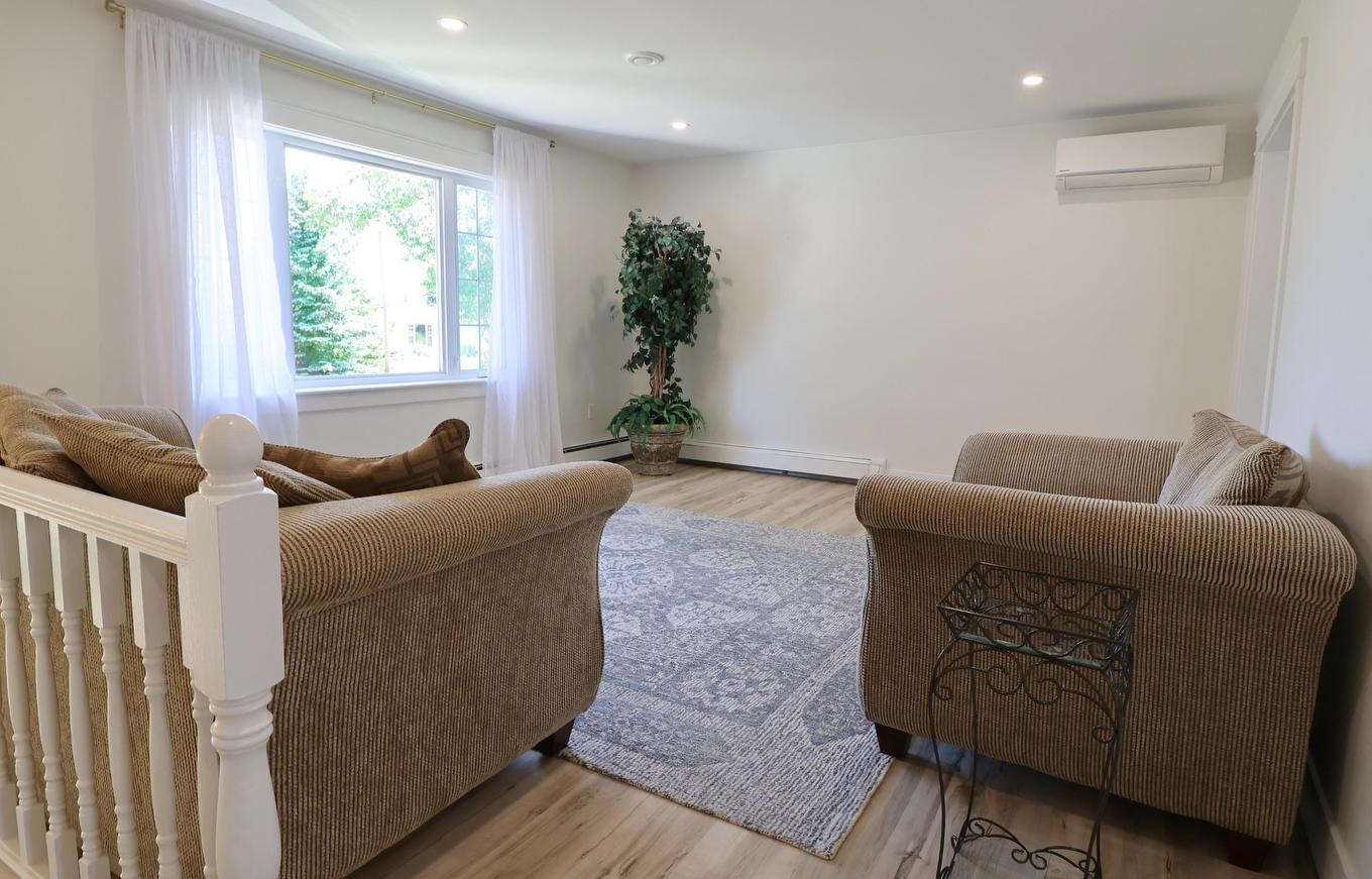 46 Northridge Parkway, Charlottetown, PE - Indoor Photo Showing Living Room