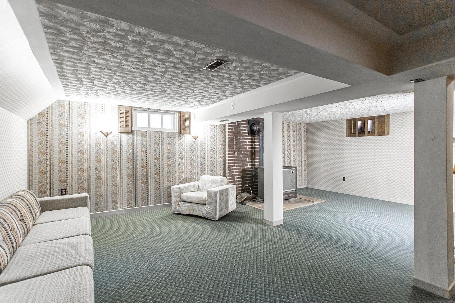 480 Main Street, Middleton, NS - Indoor