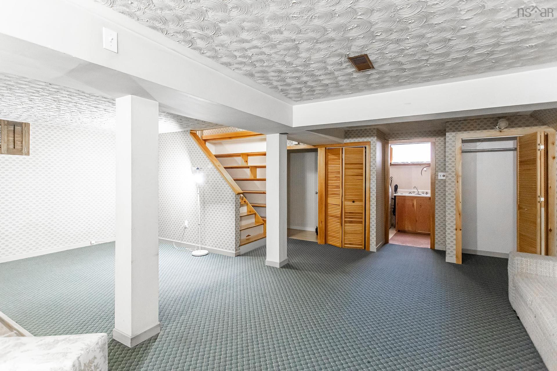 480 Main Street, Middleton, NS - Indoor