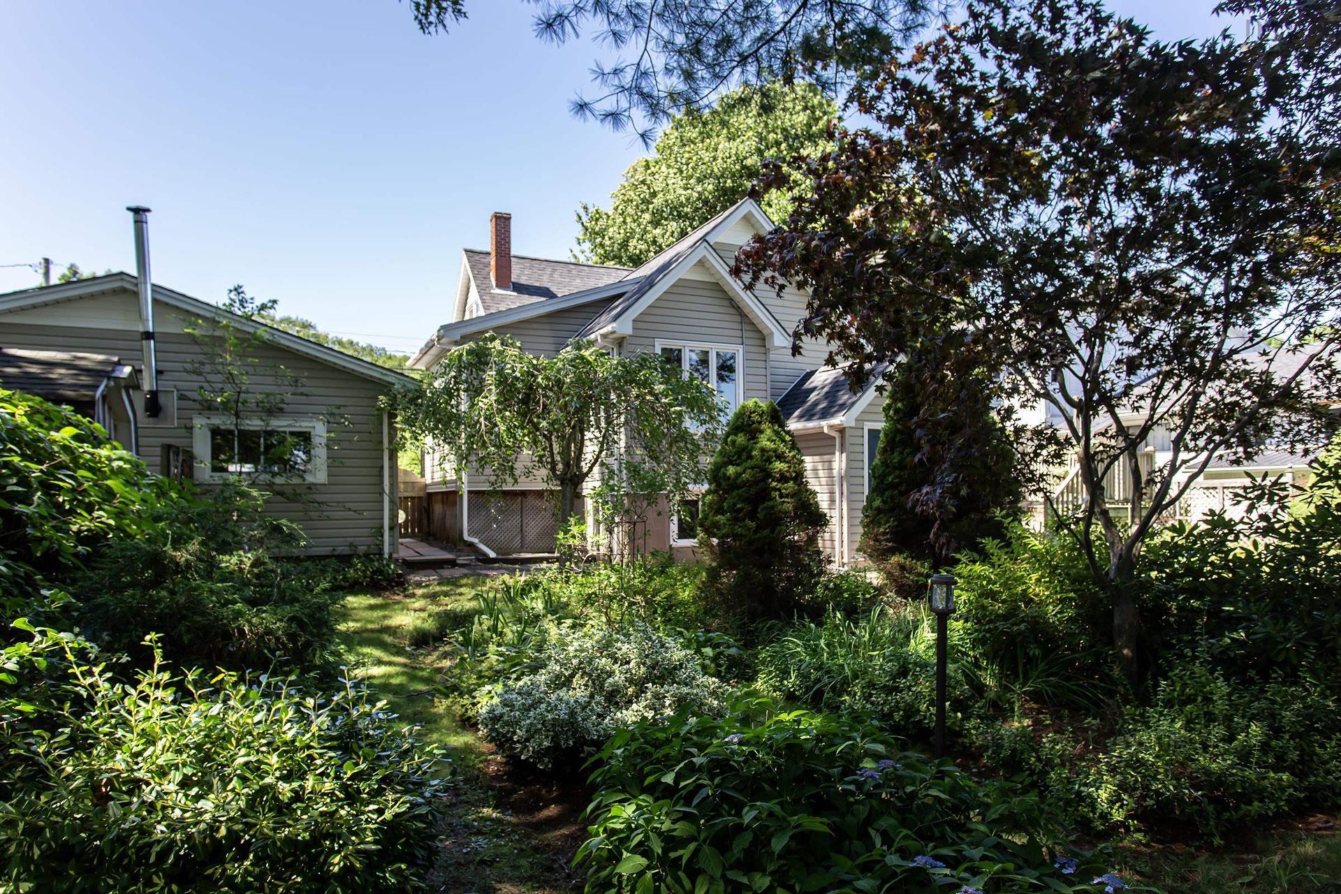 480 Main Street, Middleton, NS - Outdoor
