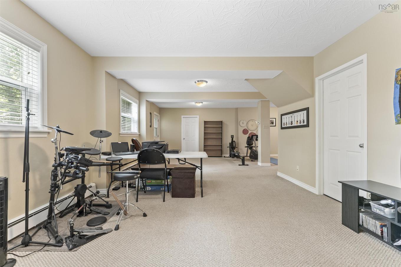 8 Fox Glove Lane, Halifax, NS - Indoor