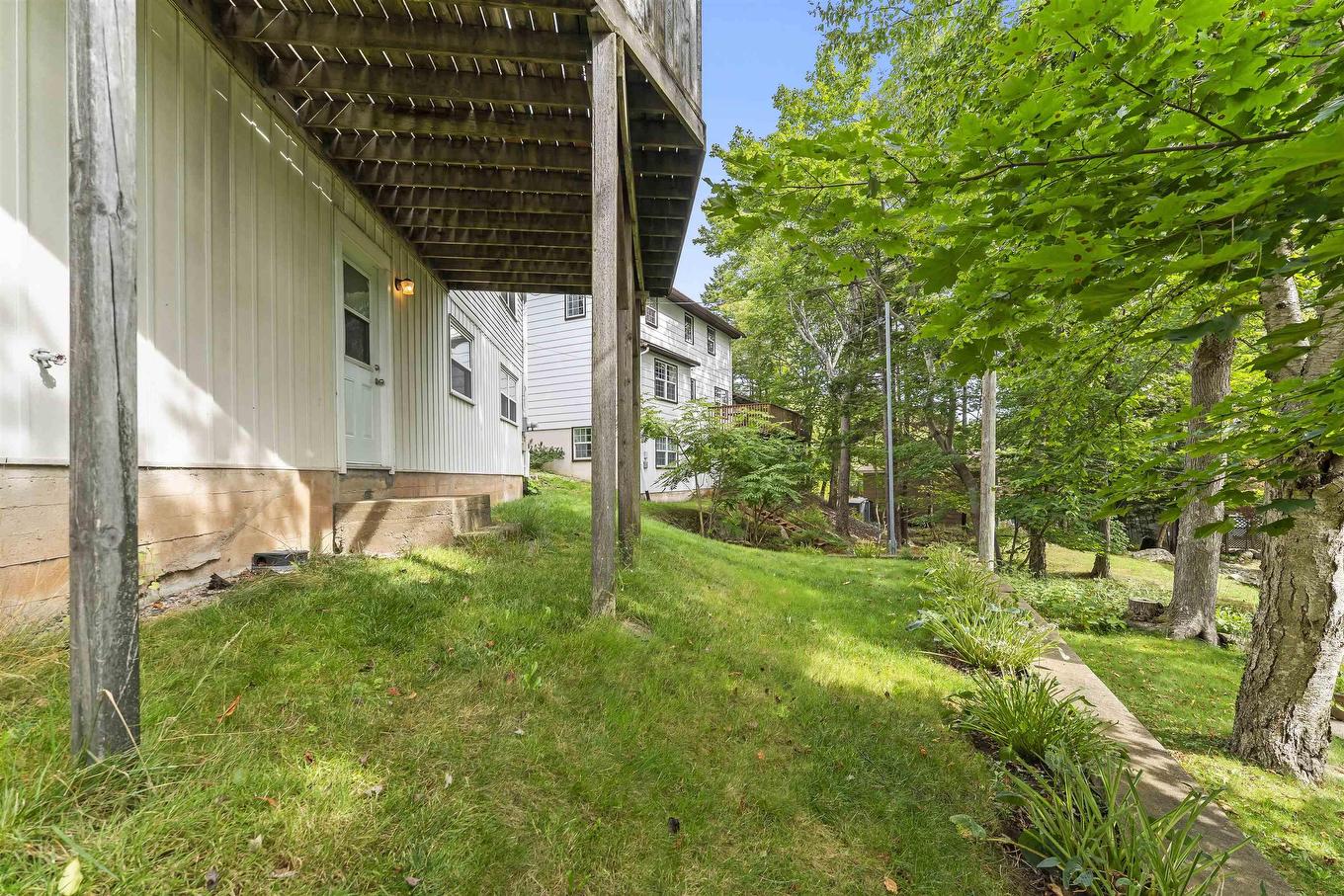 8 Fox Glove Lane, Halifax, NS - Outdoor