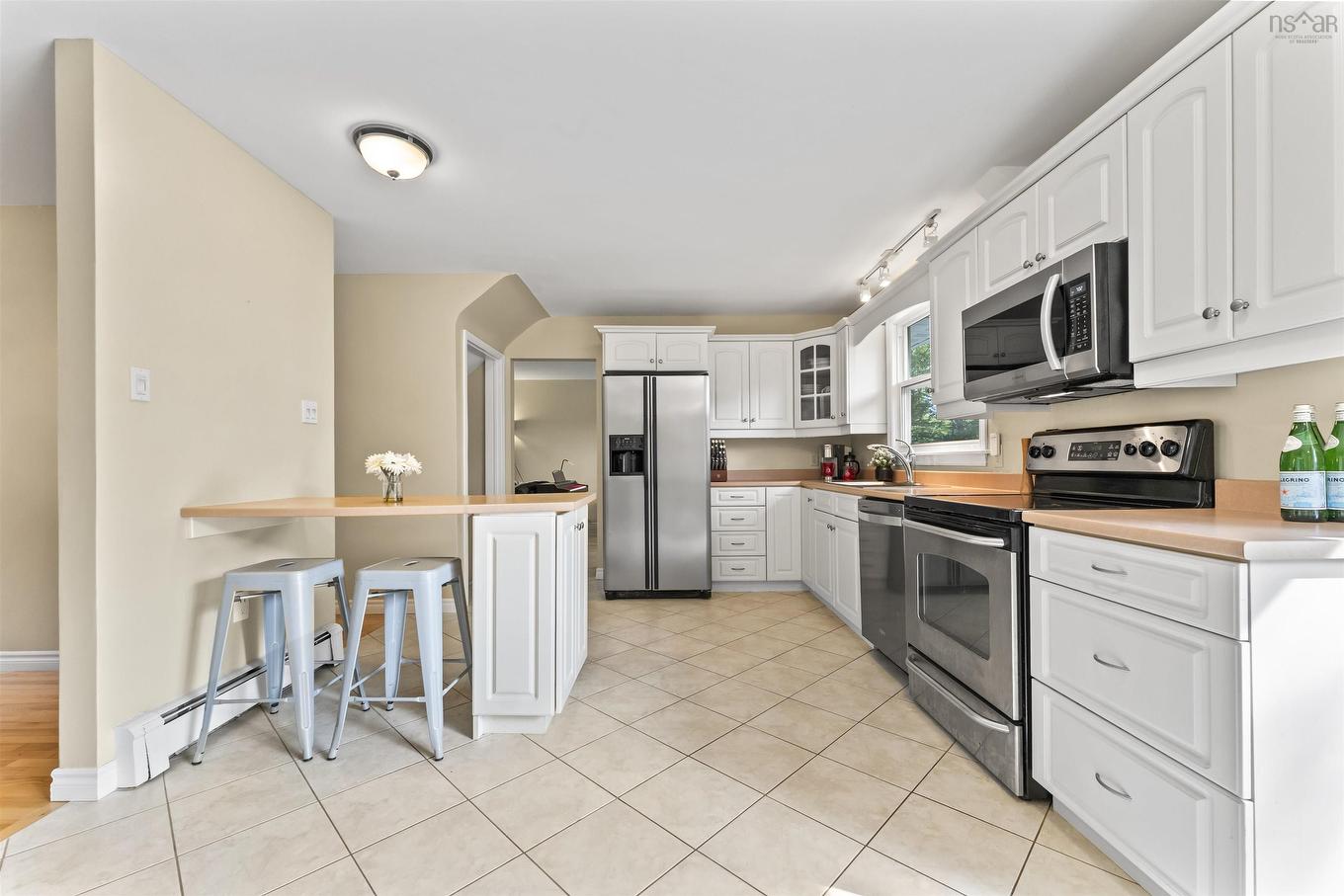 8 Fox Glove Lane, Halifax, NS - Indoor Photo Showing Kitchen