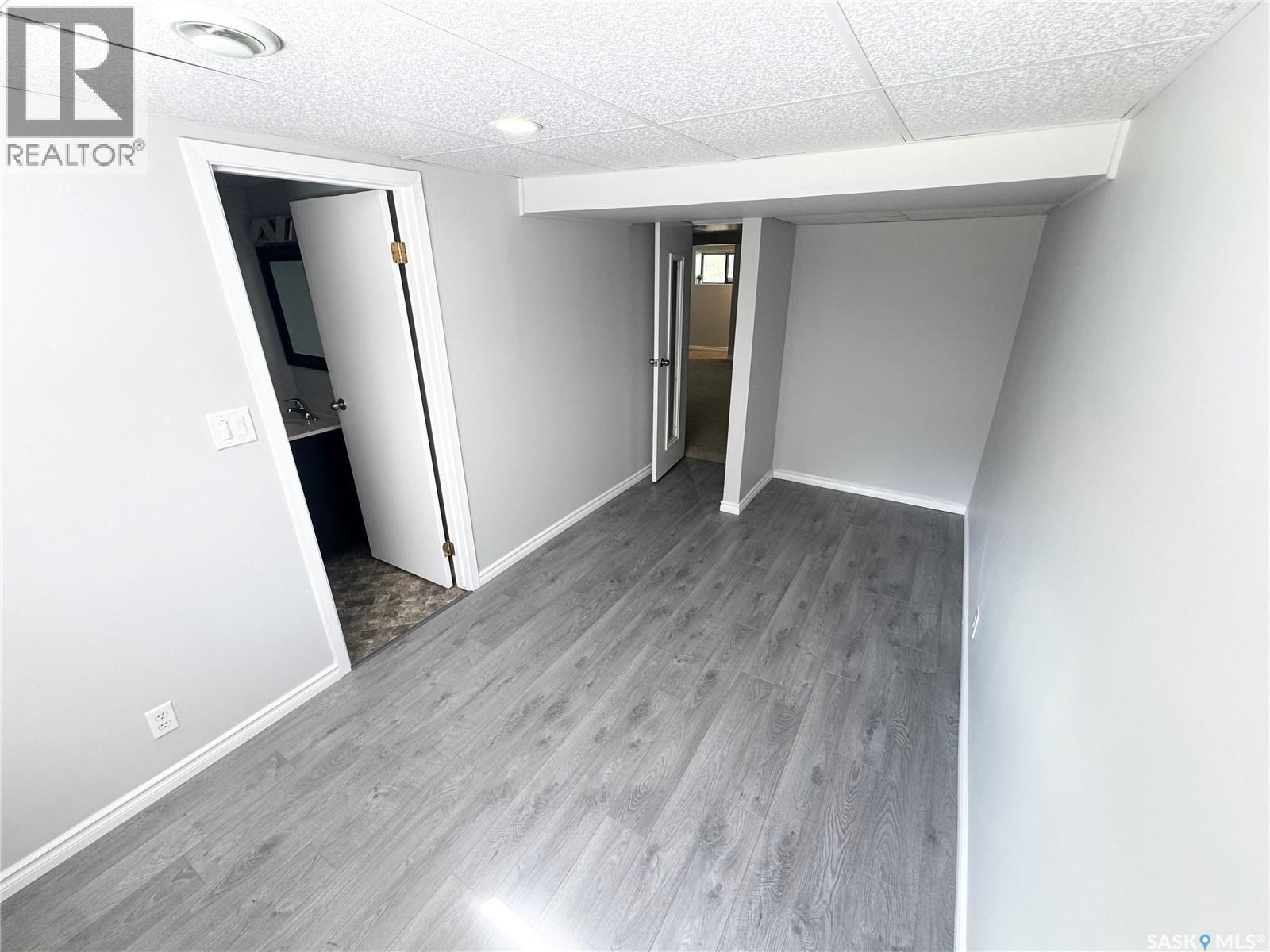 2907 Jenkins Drive E, Regina, SK - Indoor Photo Showing Other Room