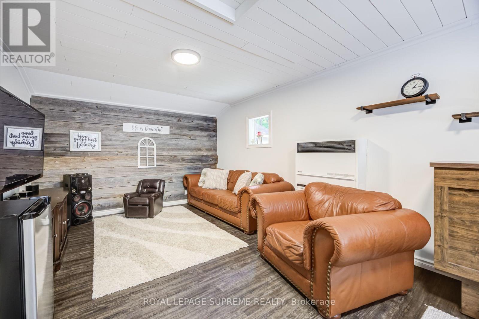 114 Desroches Trail, Tiny, ON - Indoor