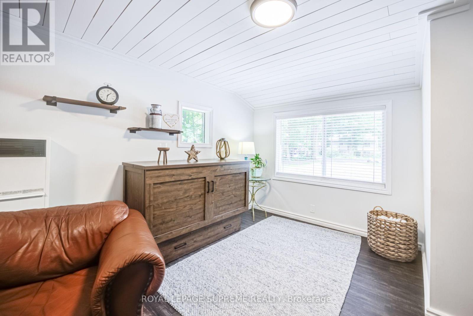 114 Desroches Trail, Tiny, ON - Indoor