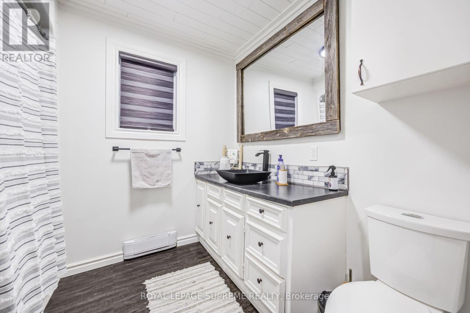 114 Desroches Trail, Tiny, ON - Indoor Photo Showing Bathroom