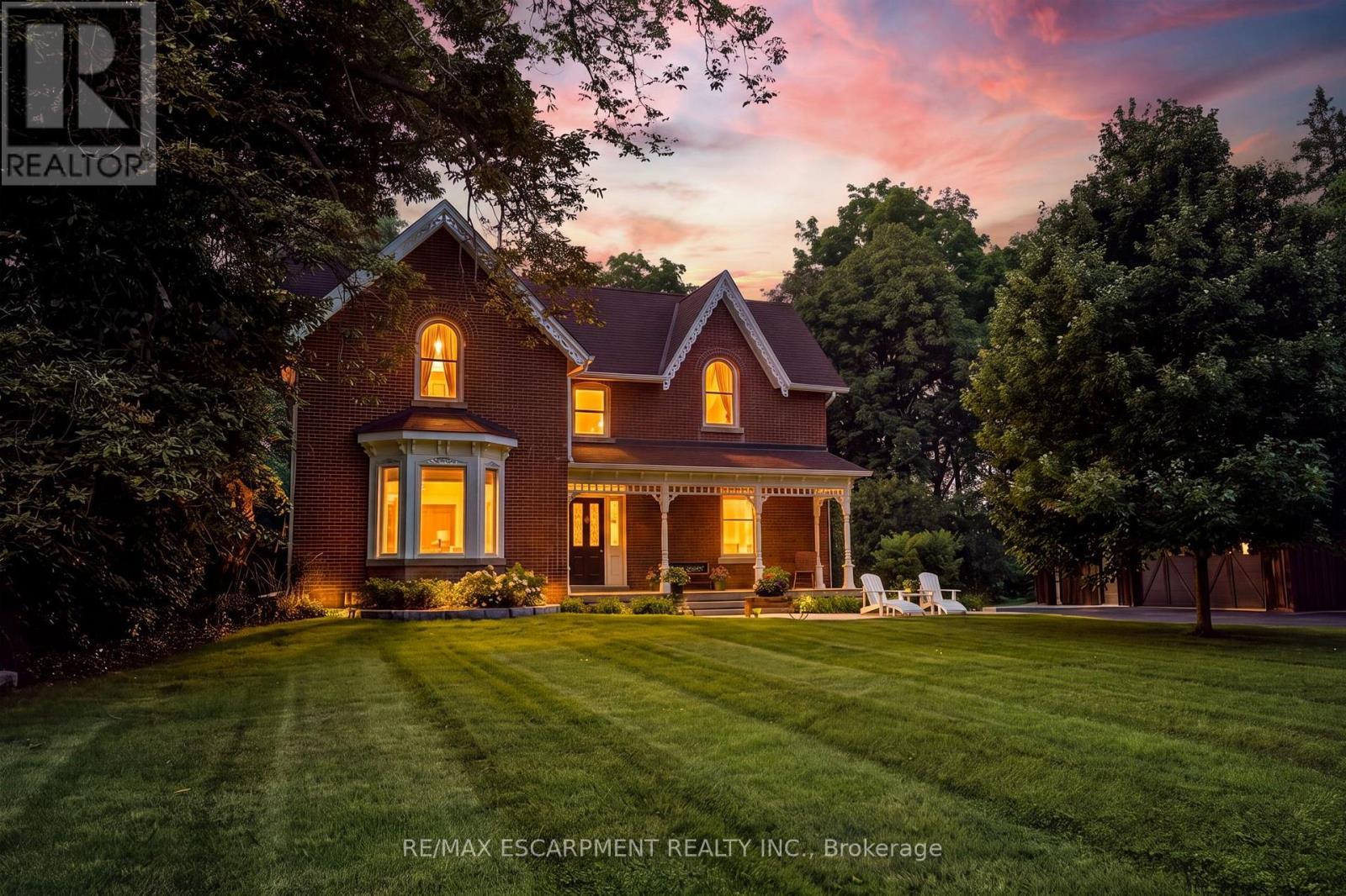 5515 Blind Line, Burlington, ON - Outdoor With Deck Patio Veranda