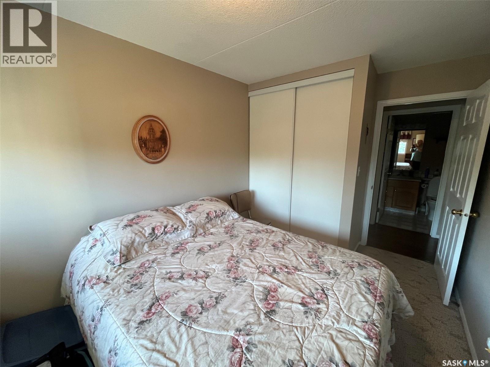 Unit306 1 26Th Street E, Prince Albert, SK - Indoor Photo Showing Bedroom