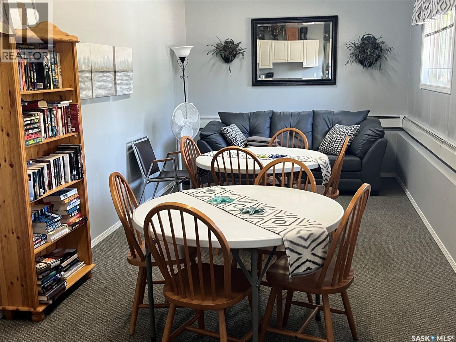 Unit306 1 26Th Street E, Prince Albert, SK - Indoor Photo Showing Dining Room