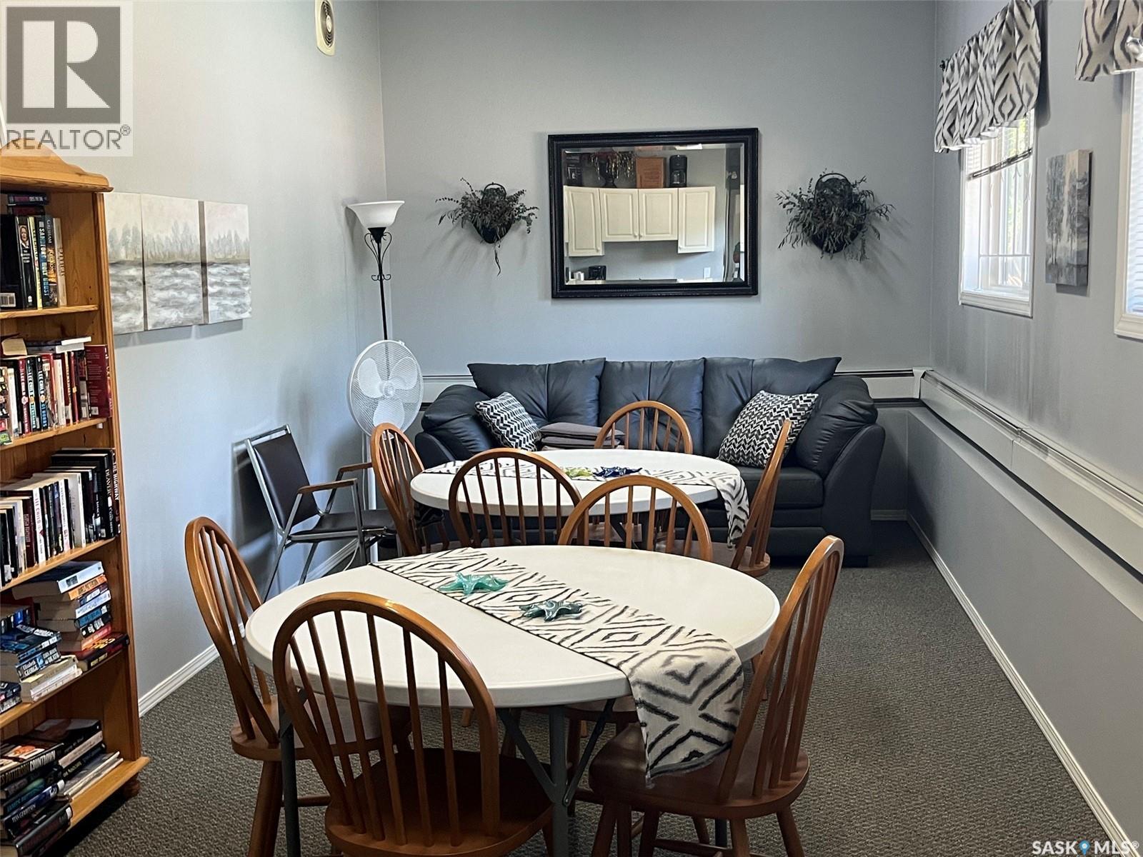 Unit306 1 26Th Street E, Prince Albert, SK - Indoor Photo Showing Dining Room