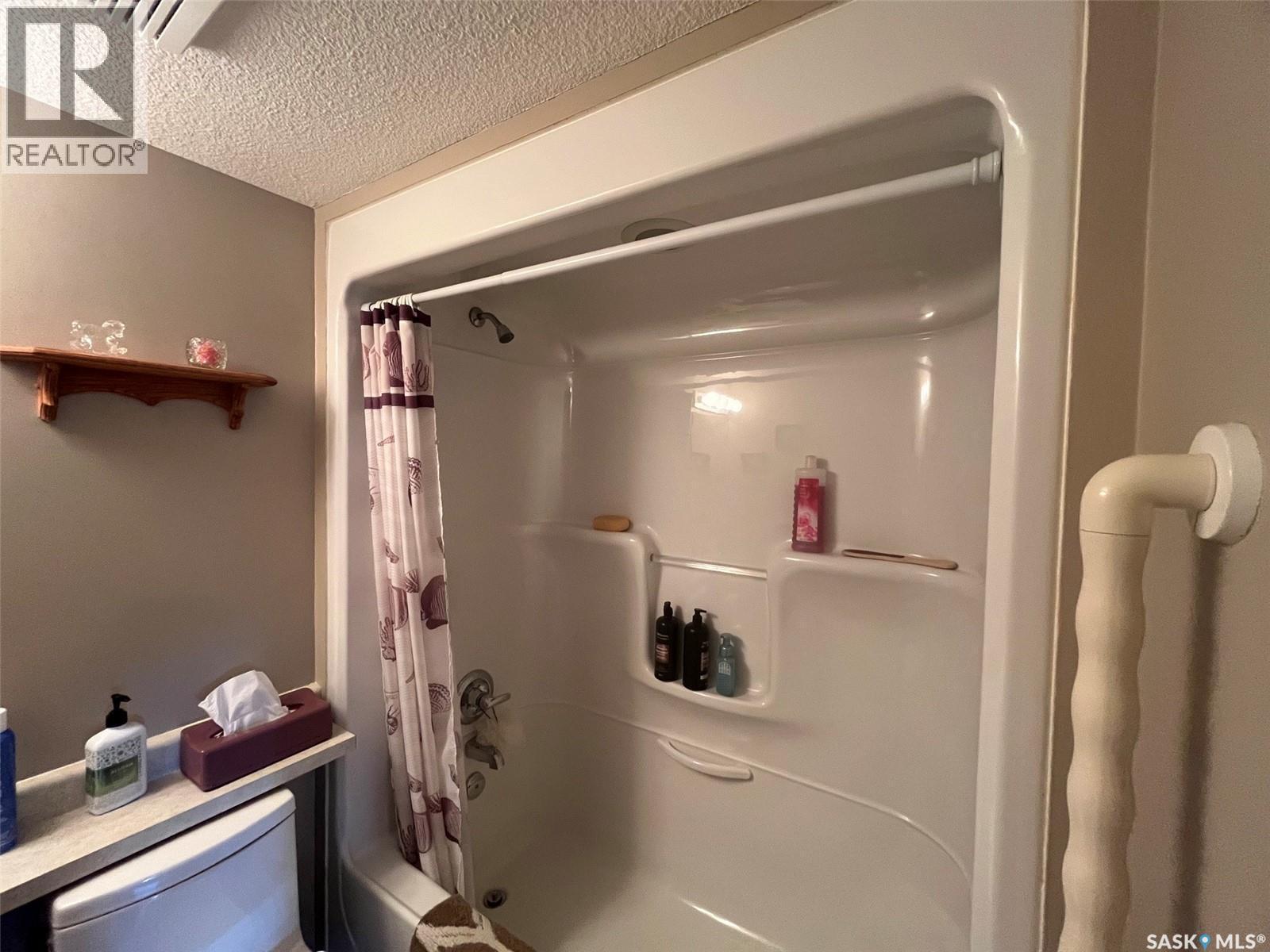 Unit306 1 26Th Street E, Prince Albert, SK - Indoor Photo Showing Bathroom