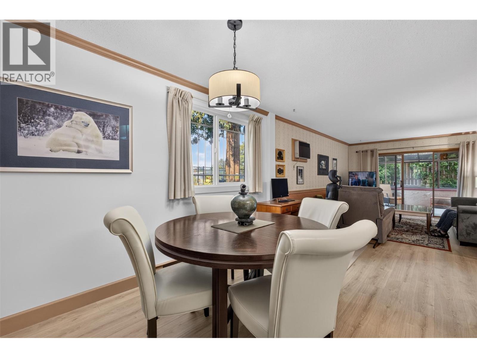 1229 Bernard Avenue Unit# 102, Kelowna, BC - Indoor