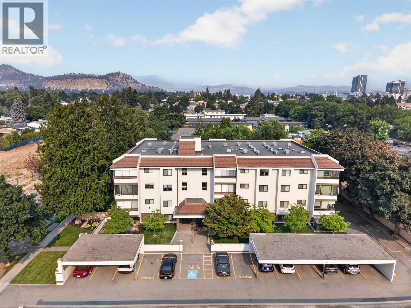 1229 Bernard Avenue Unit# 102, Kelowna, BC - Outdoor With View