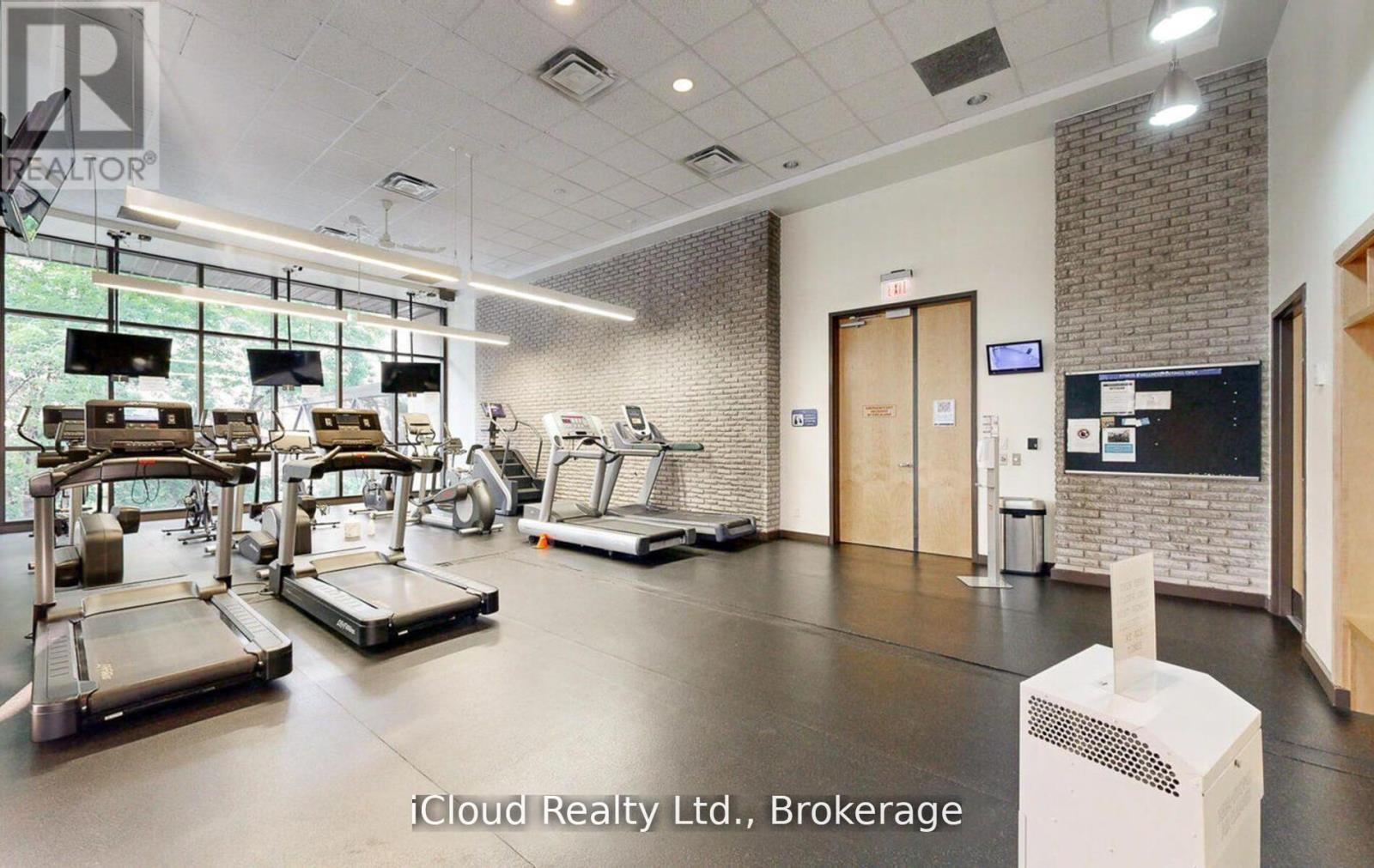 837 - 33 Harbour Square, Toronto, ON