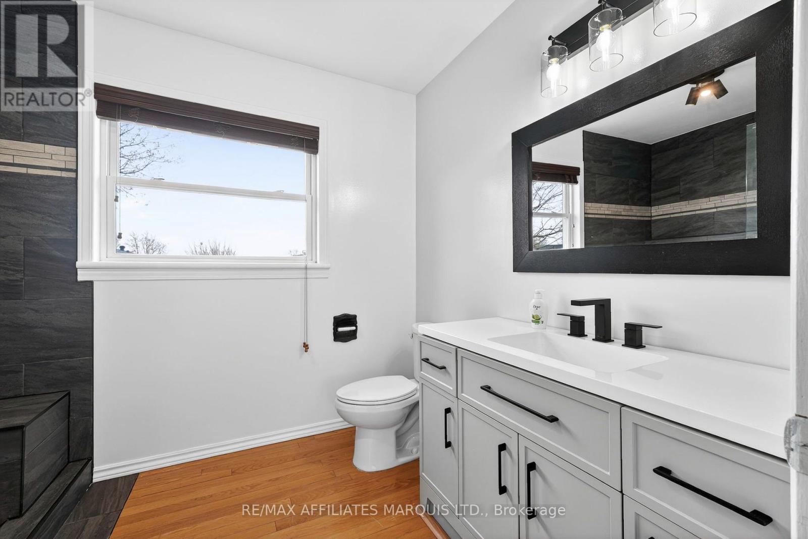 1337 Patricia Place, Cornwall, ON - Indoor Photo Showing Bathroom