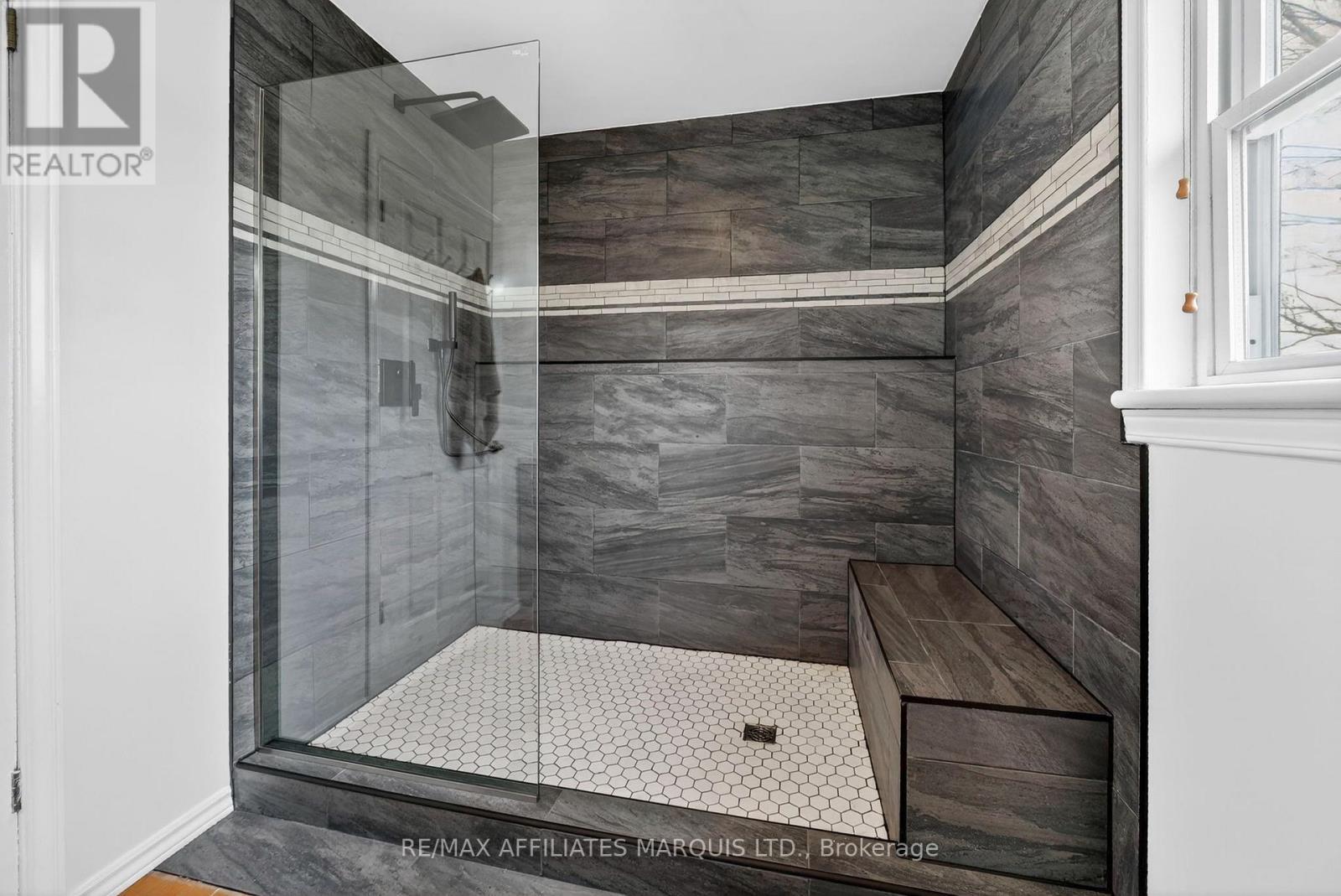 1337 Patricia Place, Cornwall, ON - Indoor Photo Showing Bathroom