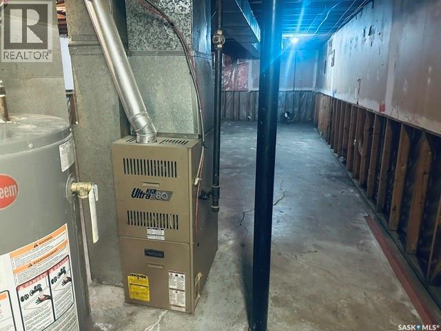 724 Eastview Avenue, Regina, SK - Indoor Photo Showing Basement