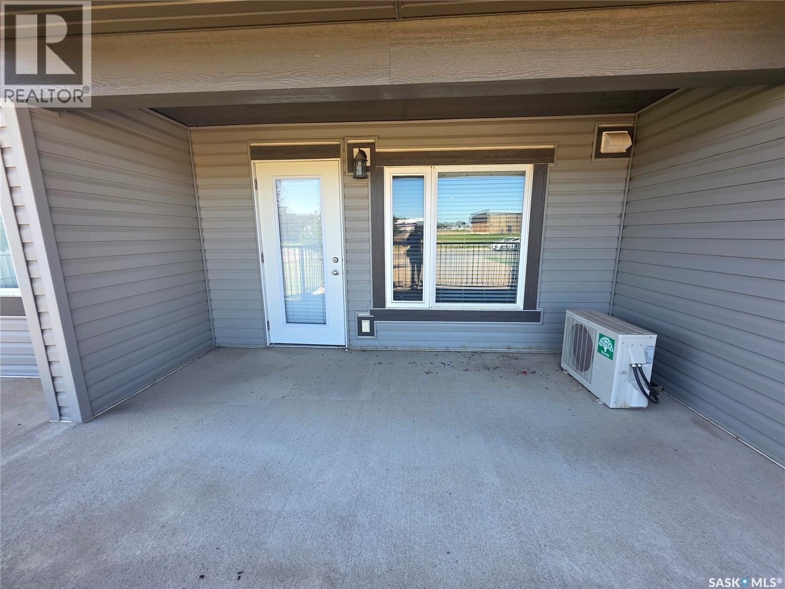 110 306 Petterson Drive, Estevan, SK - Outdoor With Exterior