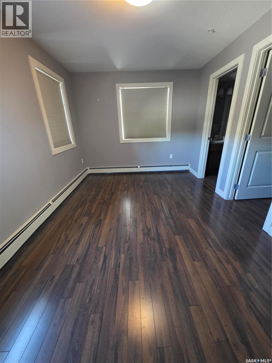 110 306 Petterson Drive, Estevan, SK - Indoor Photo Showing Other Room