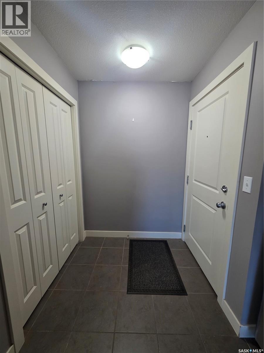 110 306 Petterson Drive, Estevan, SK - Indoor Photo Showing Other Room