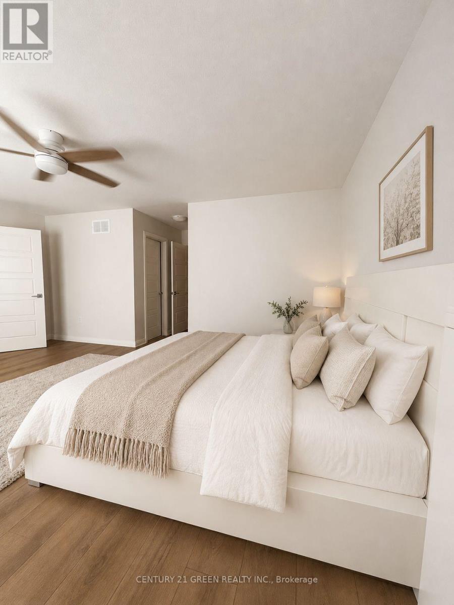 251 Clark Avenue, Kitchener, ON - Indoor Photo Showing Bedroom