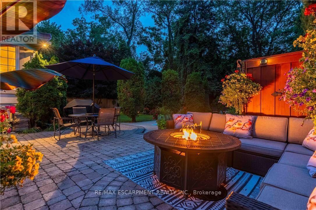 138 Judith Crescent, Hamilton, ON - Outdoor With Deck Patio Veranda
