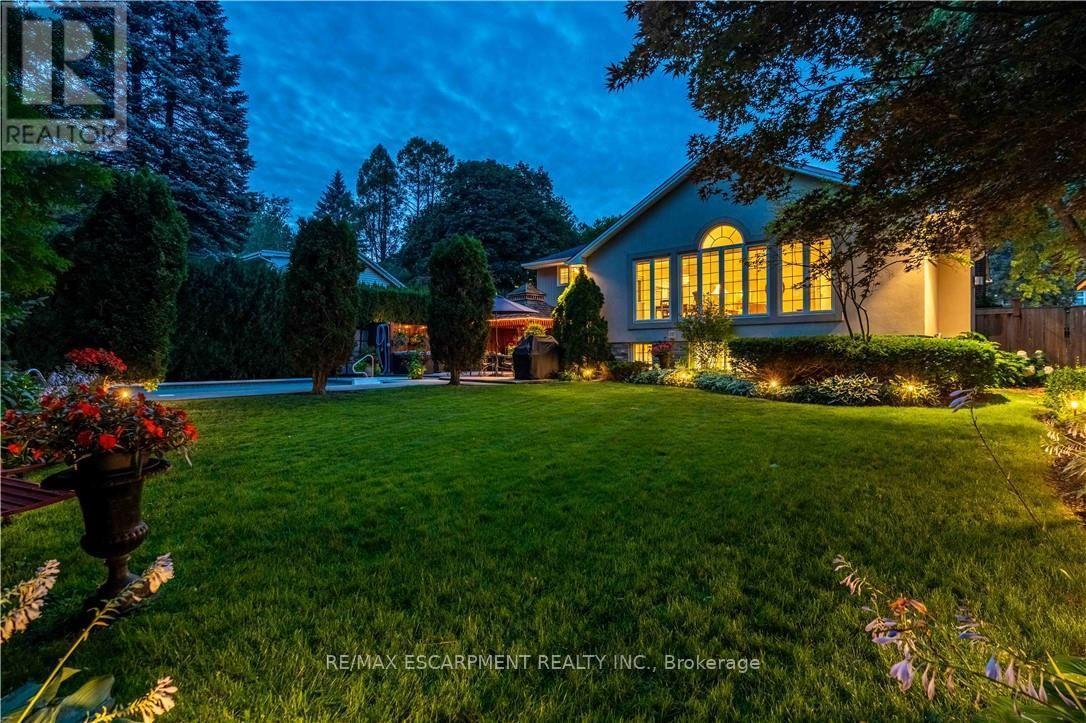138 Judith Crescent, Hamilton, ON - Outdoor