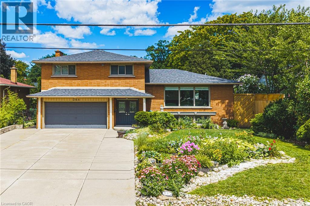 364 Fennell Avenue W, Hamilton, ON - Outdoor