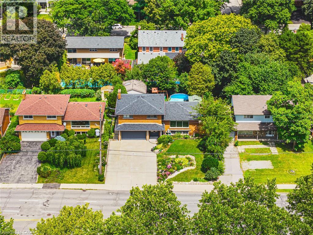 364 Fennell Avenue W, Hamilton, ON - Outdoor