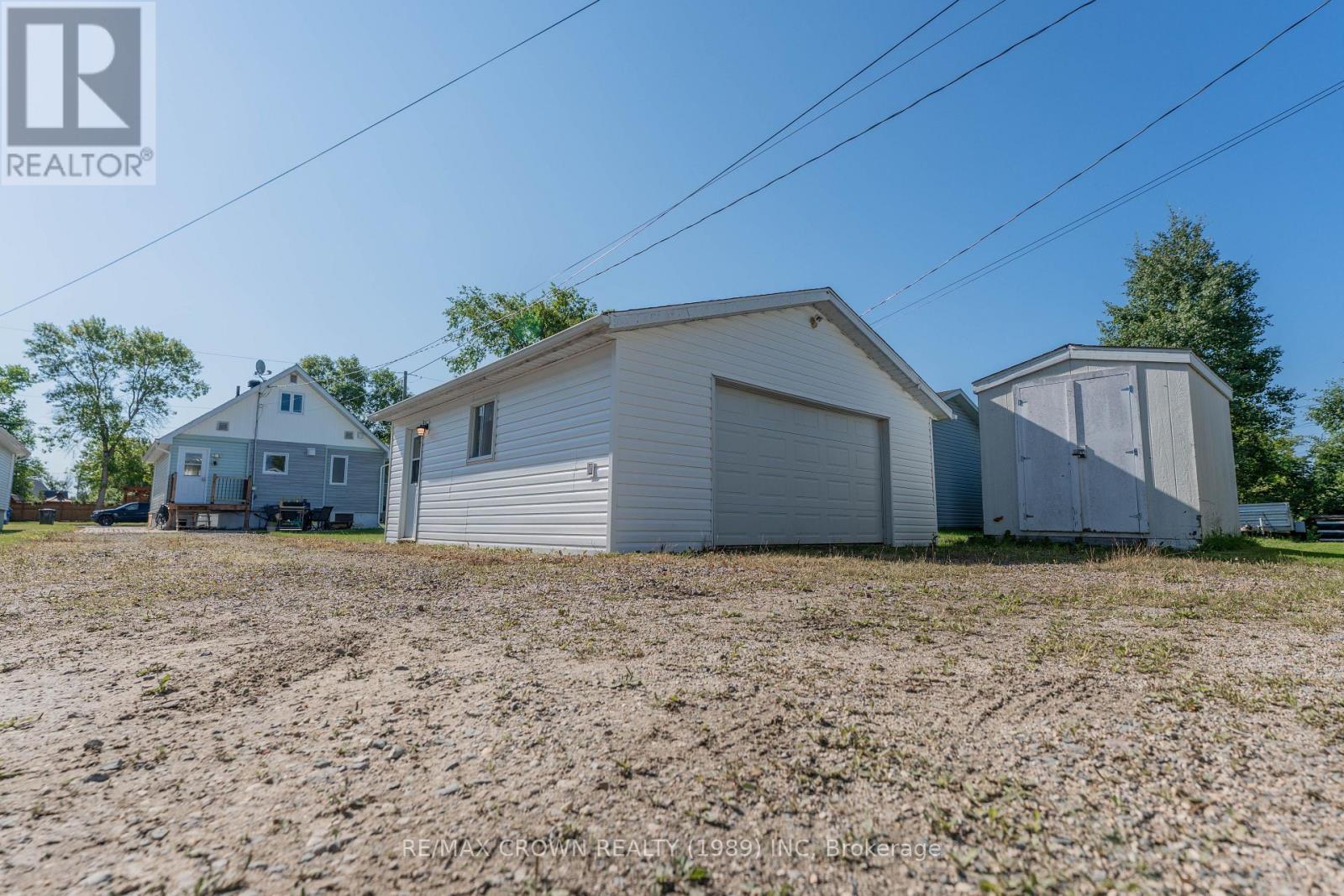 47 Devonshire Street, Kapuskasing, ON - Outdoor With Exterior