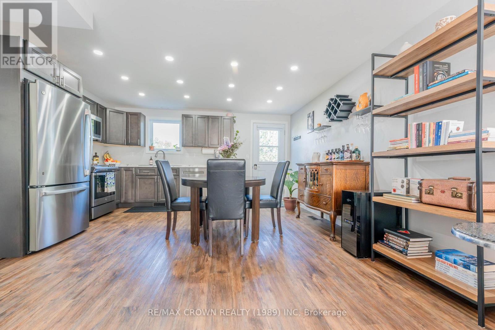 47 Devonshire Street, Kapuskasing, ON - Indoor