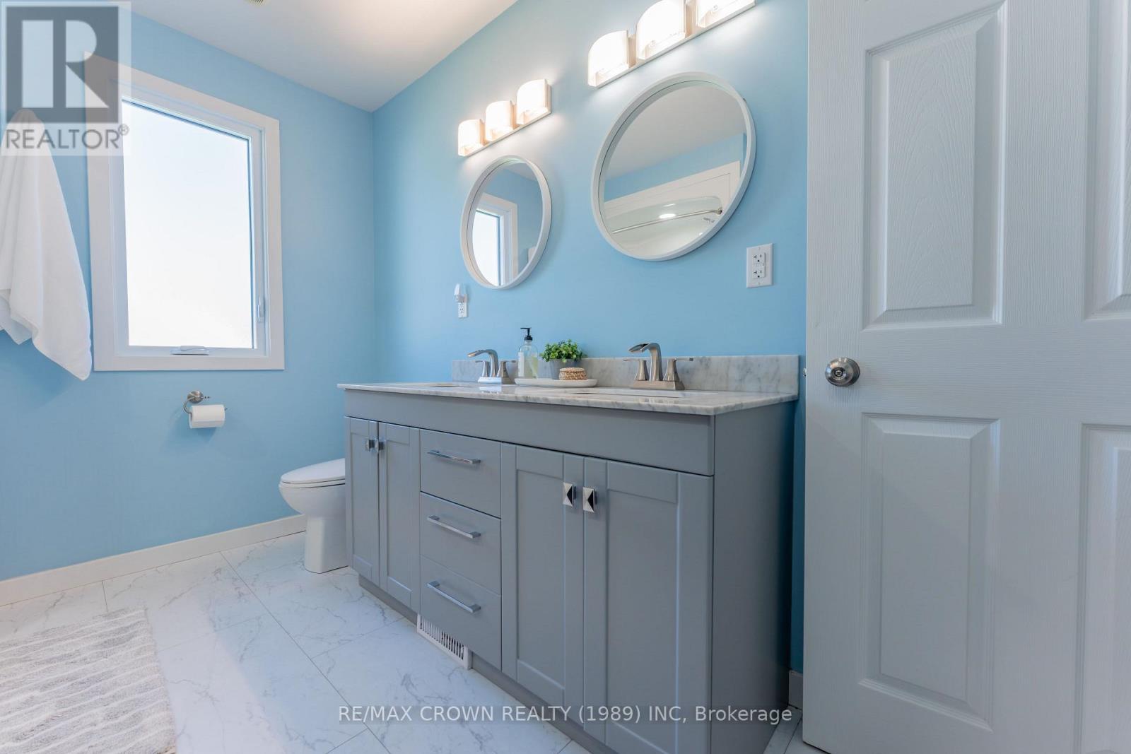 47 Devonshire Street, Kapuskasing, ON - Indoor Photo Showing Bathroom