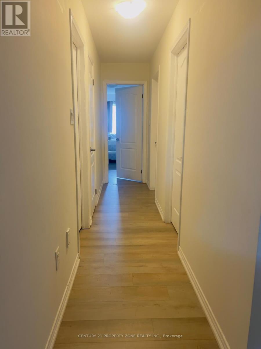 (Upper) - 3 Baffin Crescent, Brampton, ON - Indoor Photo Showing Other Room