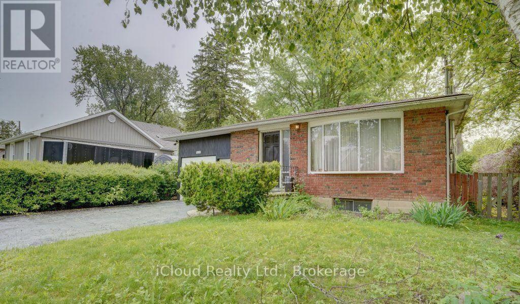 325 Dyson Road, Pickering, ON - Outdoor
