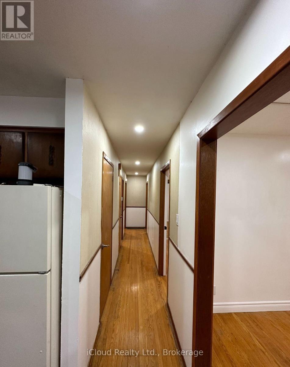 325 Dyson Road, Pickering, ON - Indoor