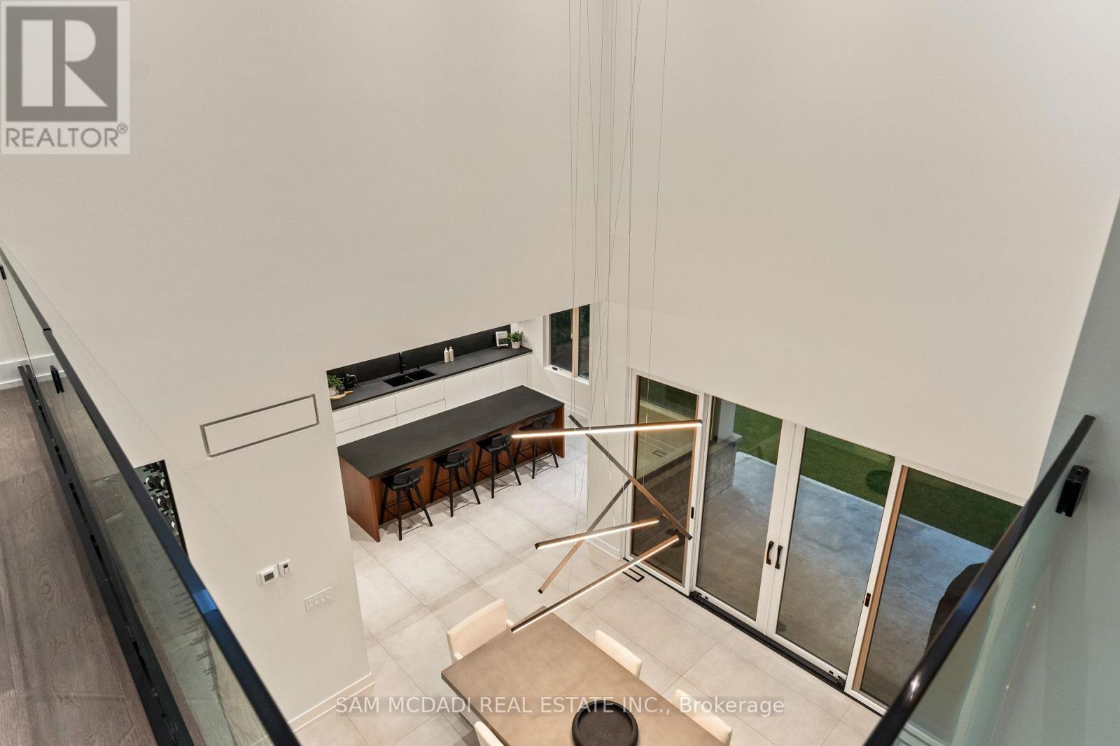 2075 Shawanaga Trail, Mississauga, ON - Indoor Photo Showing Other Room