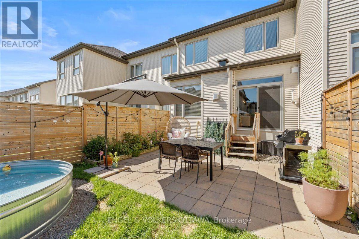 556 Triangle Street, Ottawa, ON - Outdoor With Deck Patio Veranda With Exterior