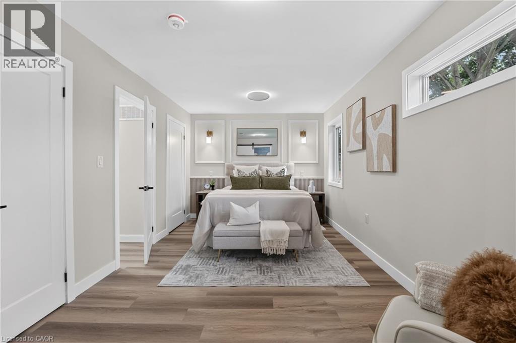 Bedroom - 325 Queensdale Avenue E, Hamilton, ON - Indoor