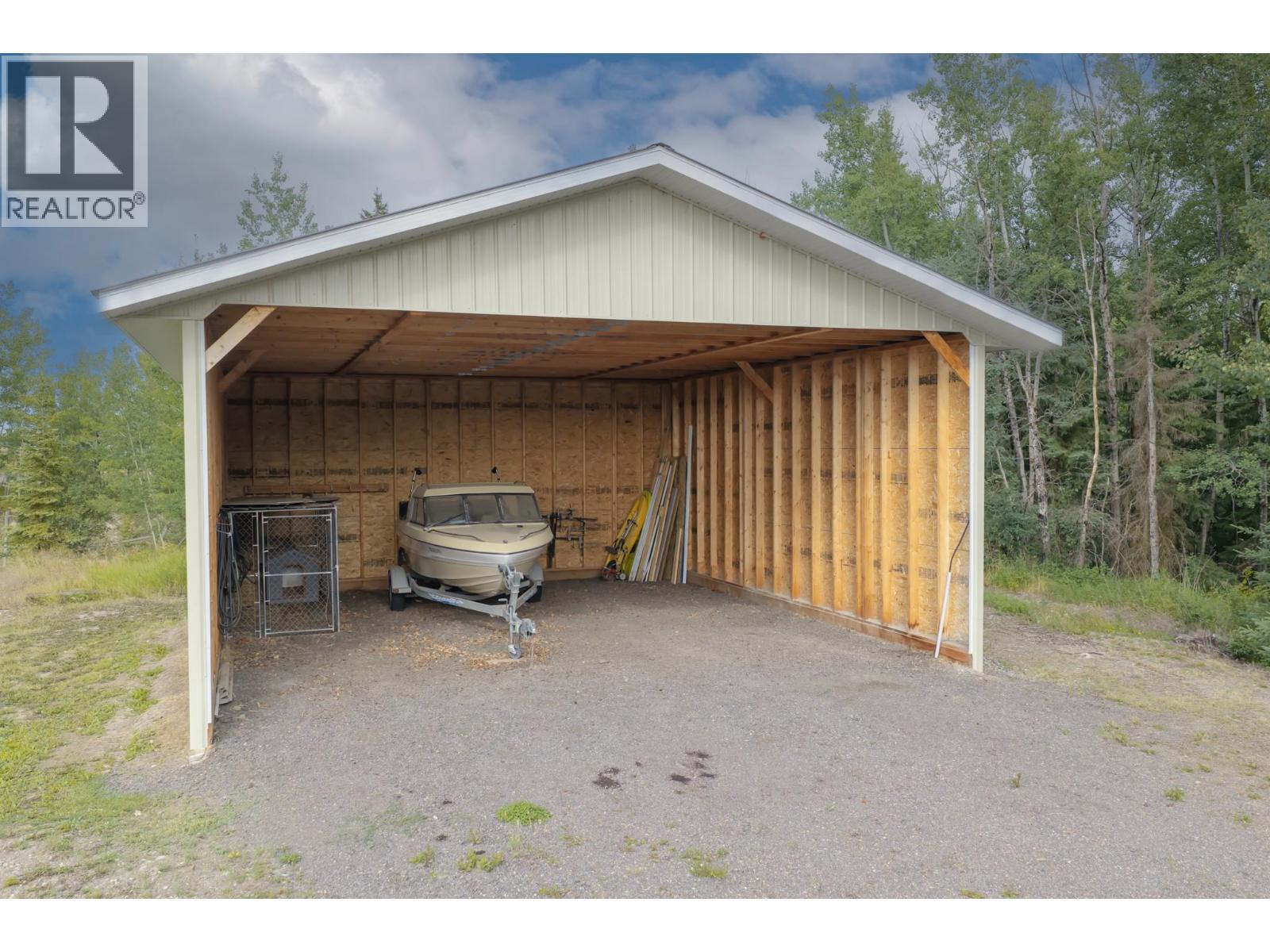 3620 Erickson Road, Vanderhoof, BC - Outdoor