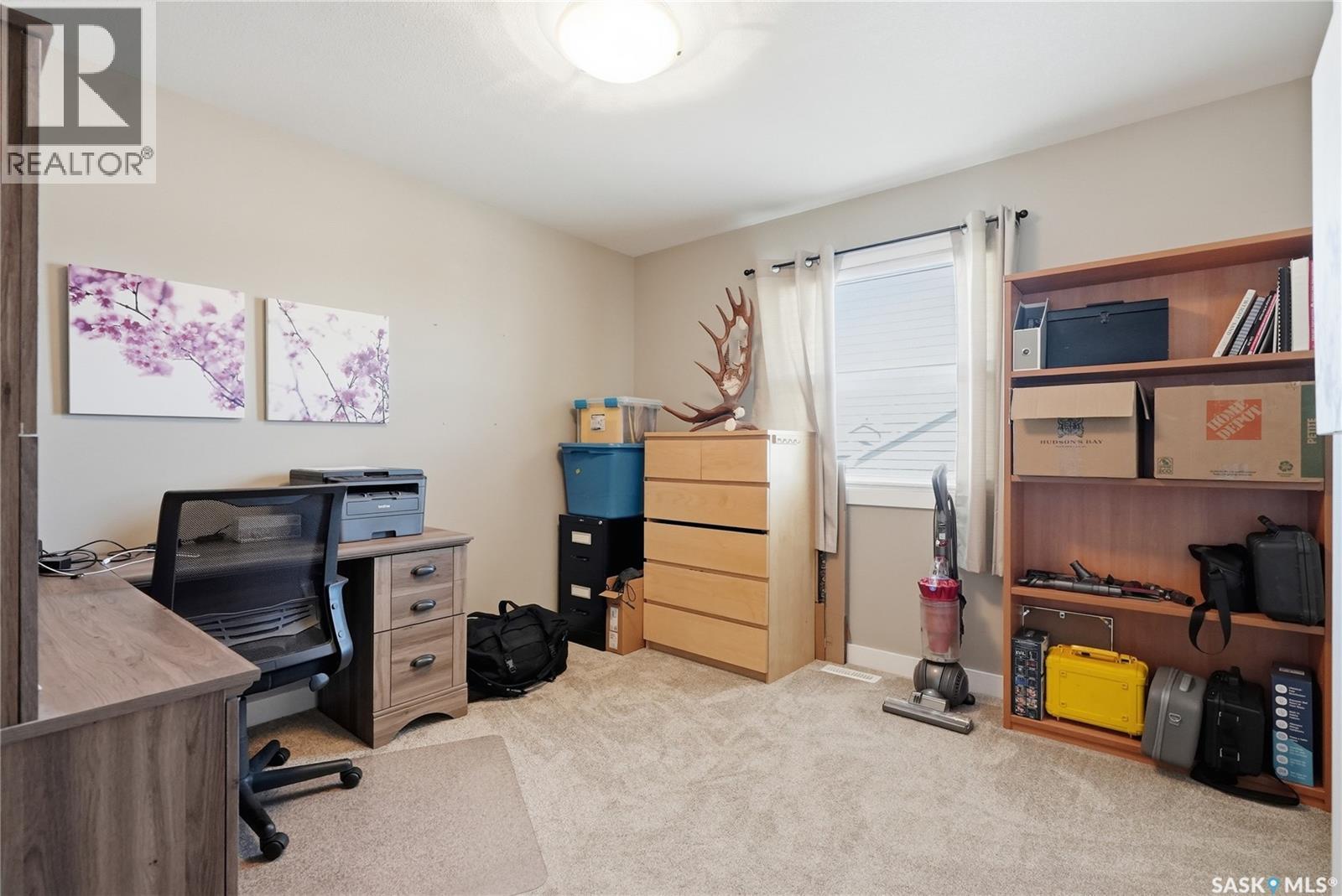 118 Stromberg Crescent, Saskatoon, SK - Indoor Photo Showing Office