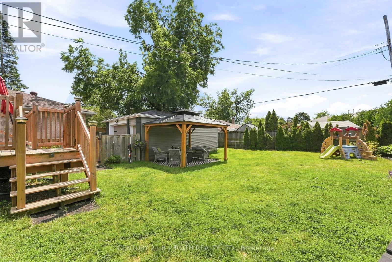 12 Bothwell Crescent, Barrie, ON - Outdoor