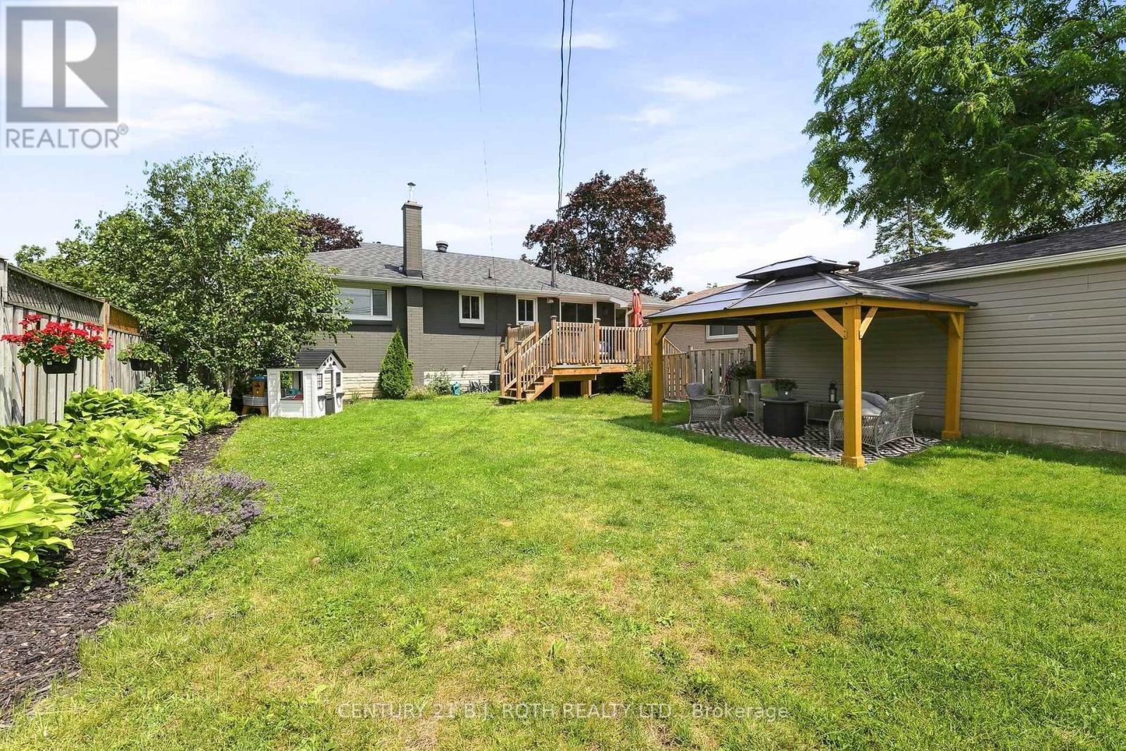 12 Bothwell Crescent, Barrie, ON - Outdoor
