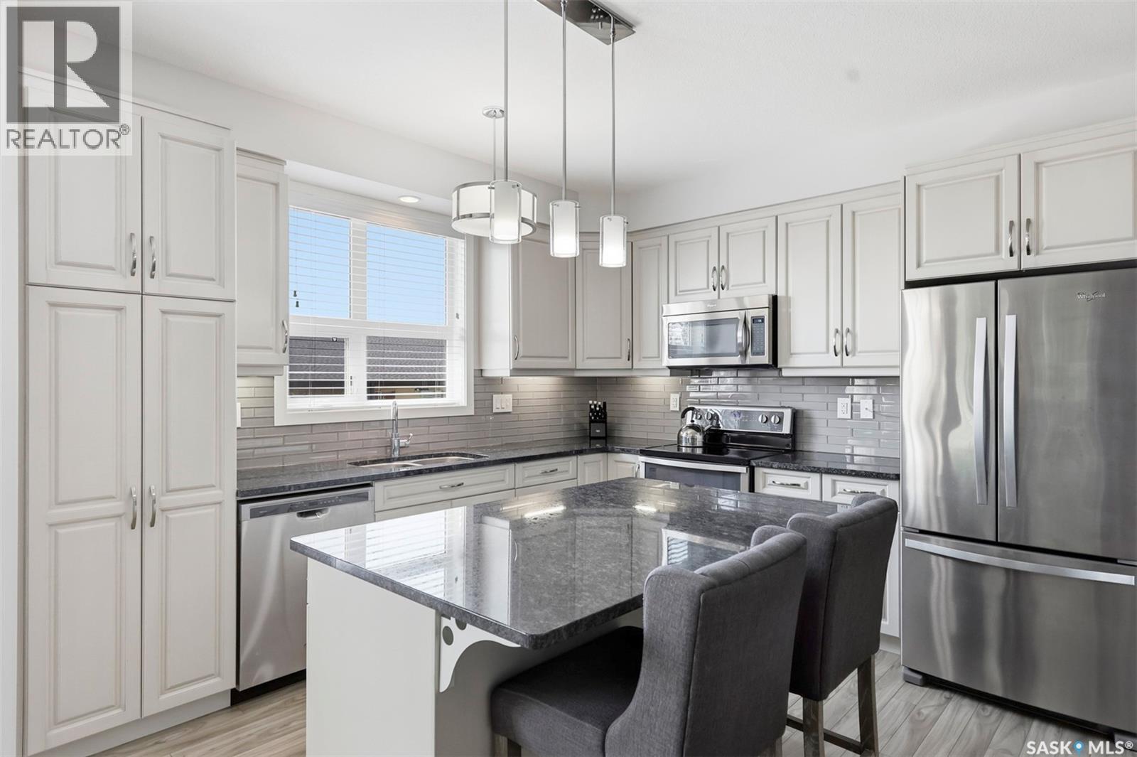 310 1025 Moss Avenue, Saskatoon, SK - Indoor Photo Showing Kitchen With Upgraded Kitchen