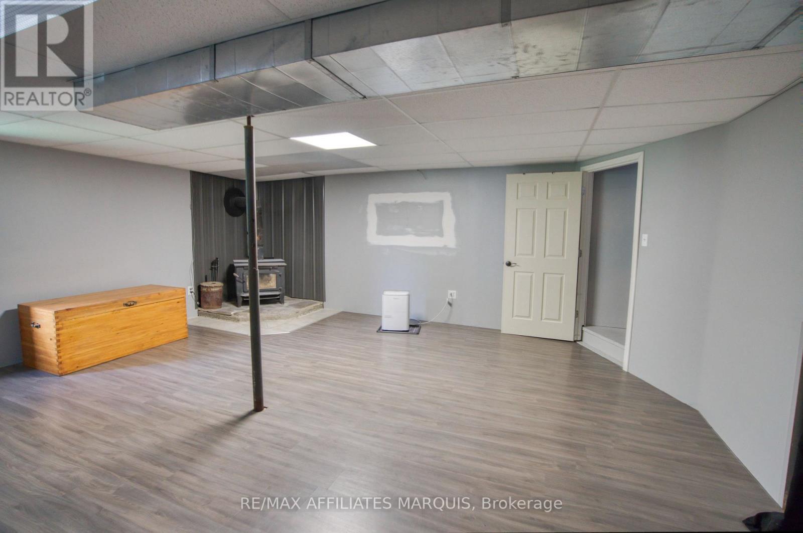3826 Big Rideau Lake Road, Rideau Lakes, ON - Indoor