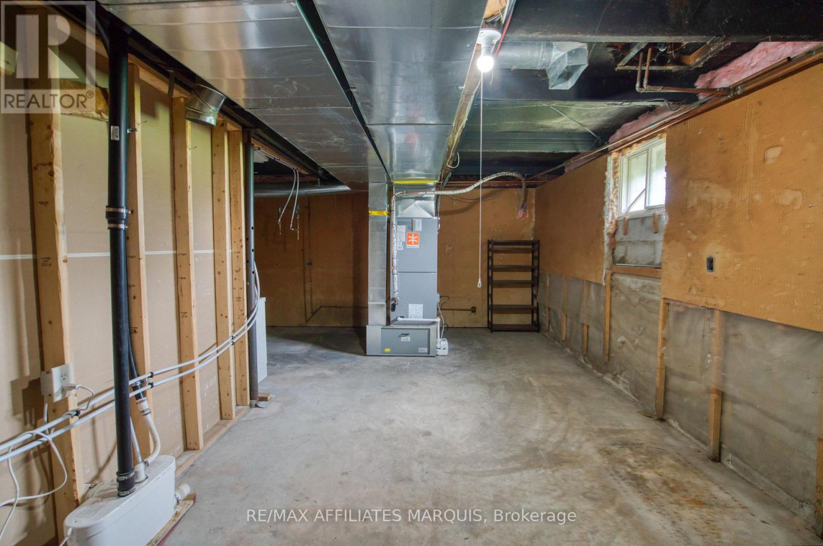 3826 Big Rideau Lake Road, Rideau Lakes, ON - Indoor Photo Showing Basement