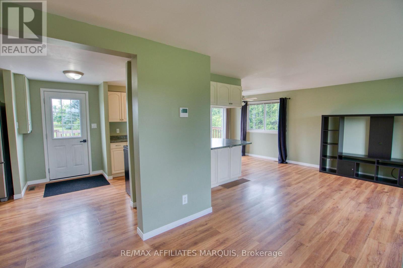 3826 Big Rideau Lake Road, Rideau Lakes, ON - Indoor