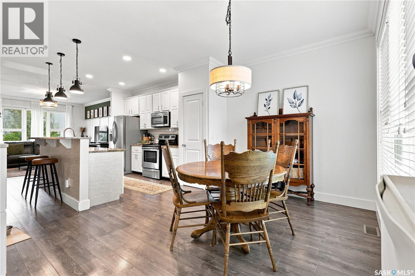 431 Eaton Lane, Saskatoon, SK - Indoor Photo Showing Dining Room
