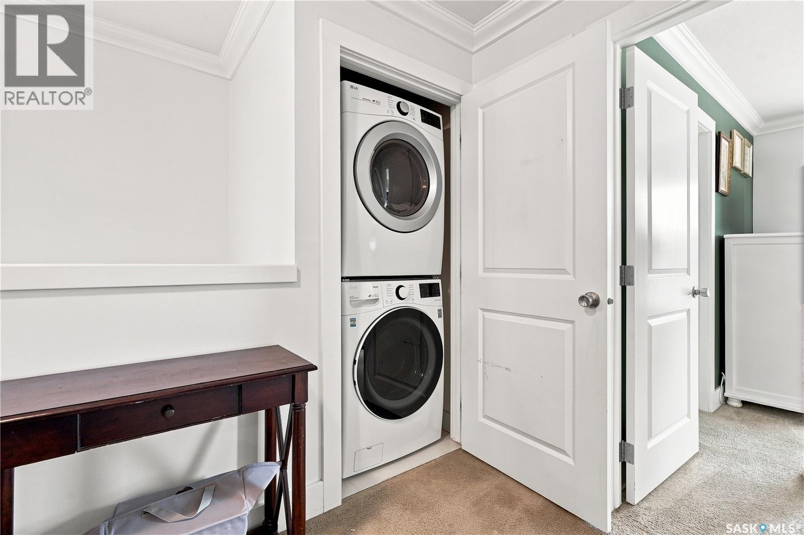 431 Eaton Lane, Saskatoon, SK - Indoor Photo Showing Laundry Room